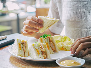 Fried food may raise your heart attack risk.