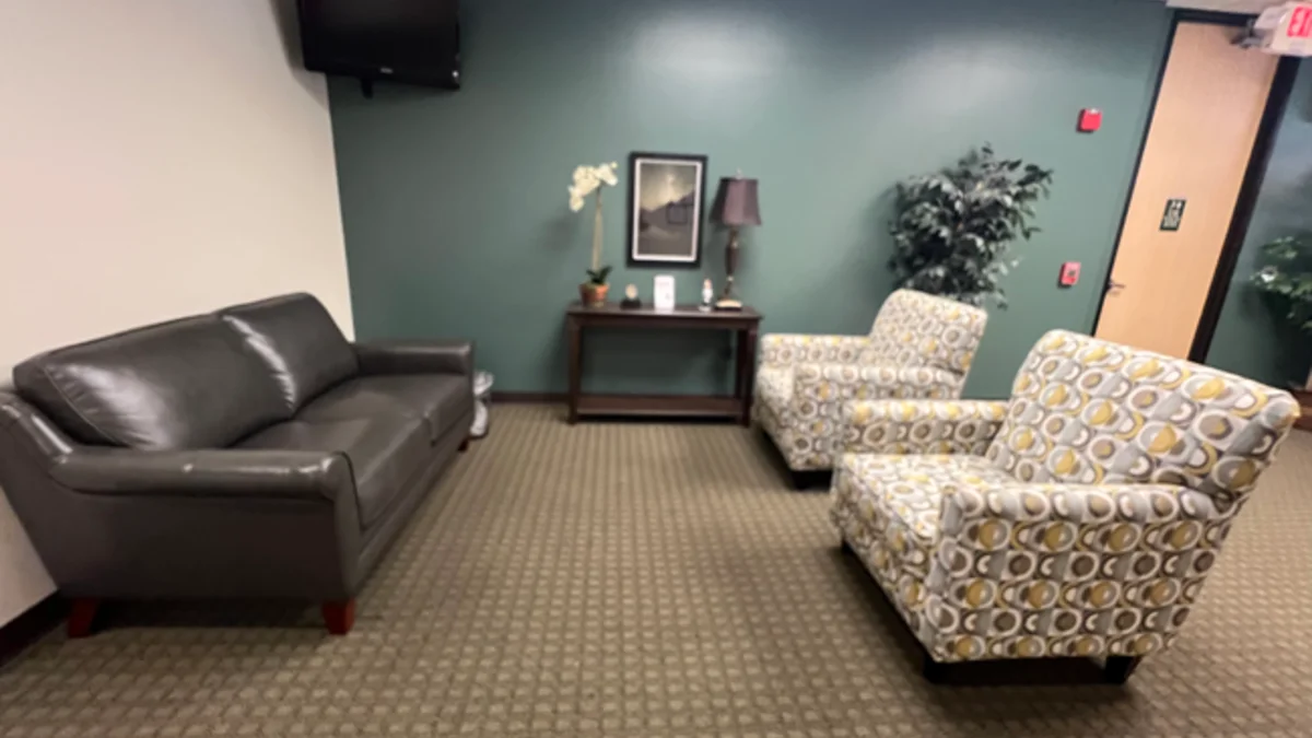 Dr Fonseca's waiting room