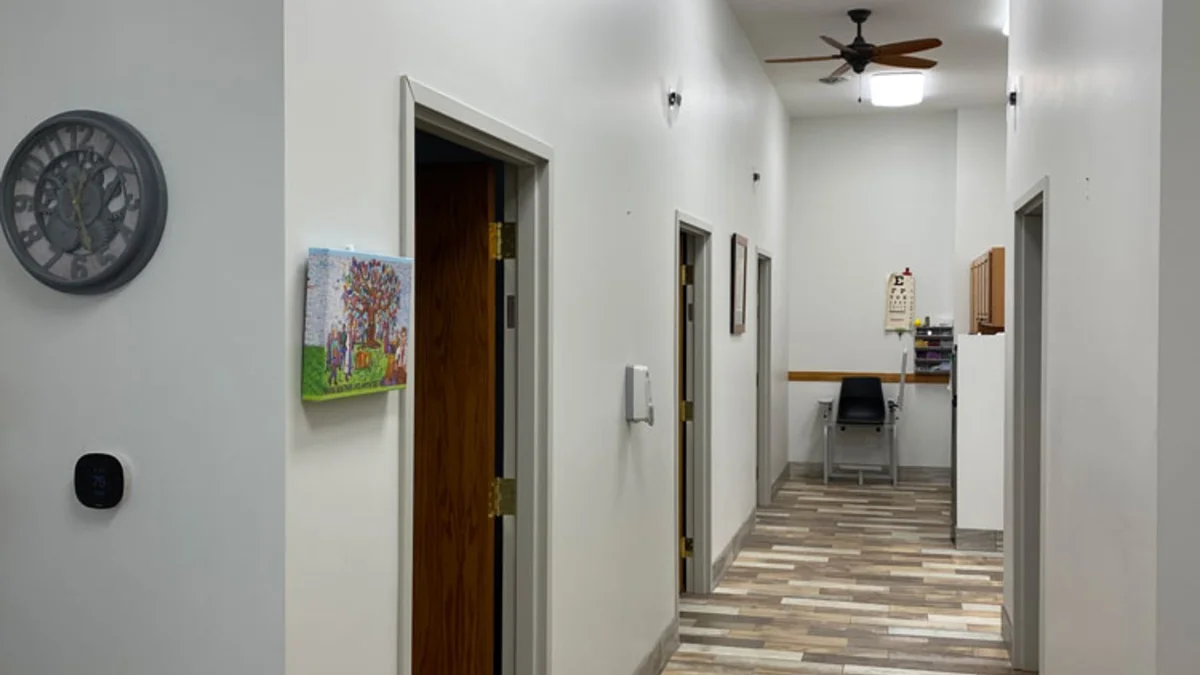 Dr. Edelamnn Hallway