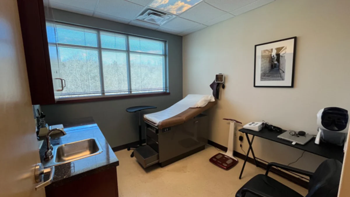 Dr. Del Sesto Exam Room