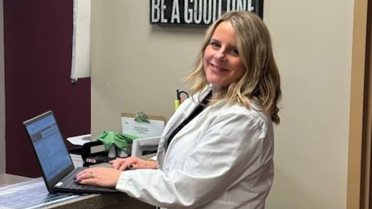Dr. Hinderer