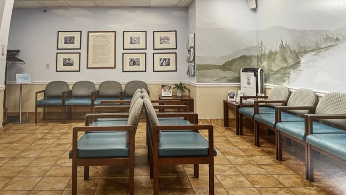 Dr. Pitoscia Waiting Room