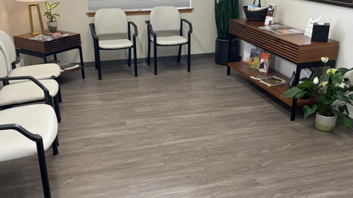 Dr. Sholeff waiting room