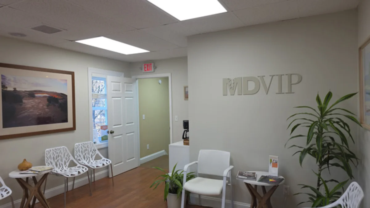 Dr. Levy Waiting Room
