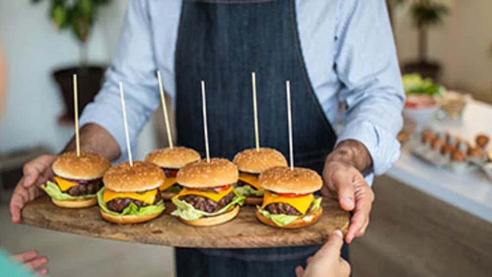 Americans Still Eating Too Many Low-Quality Carbs and Too Much Saturated Fat
